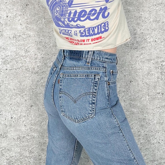 Levi's 540 Vintage Jeans / Size 27 28