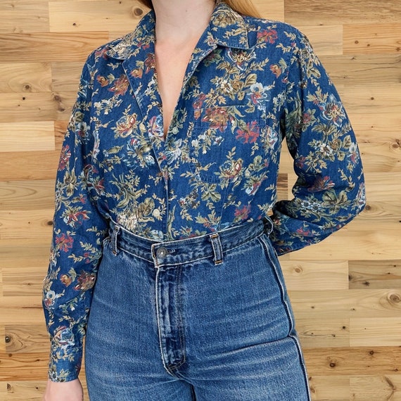 90's Liz Claiborne Soft Chambray Denim Floral Cropped Button Up Blouse Top Shirt