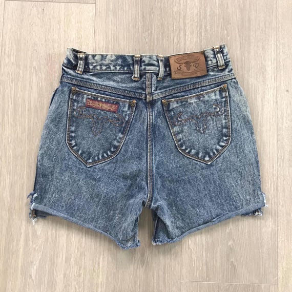 Vintage Western Cut Off Jean Shorts / Size 25
