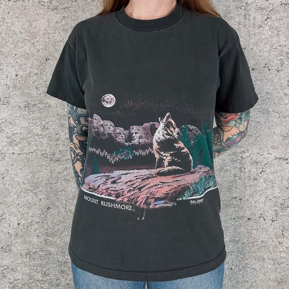 90's Mouth Rushmore Nature Wolf Vintage Tee Shirt T-Shirt