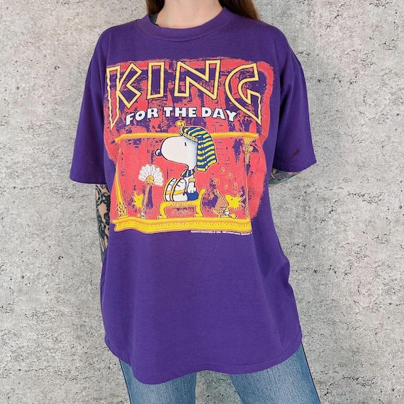 Snoopy Vintage King For The Day Tee Shirt T-Shirt