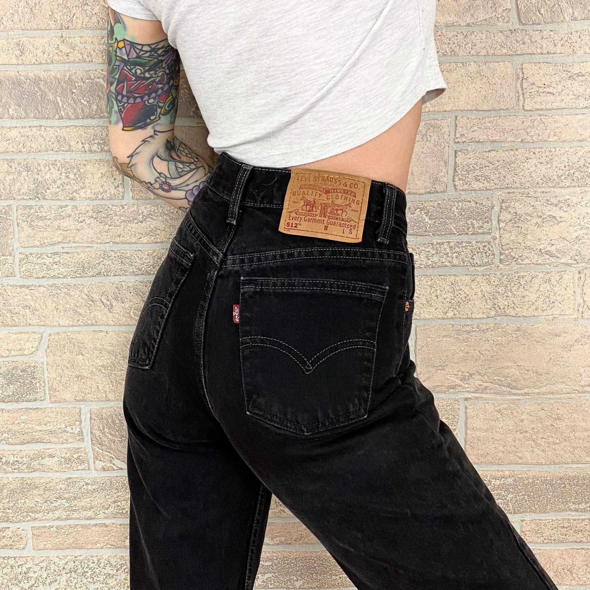 Levi's 512 Black Jeans / Size 25 26