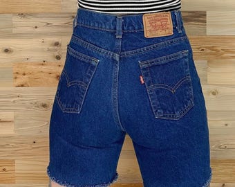 Levi's Vintage Cut Off Jean Shorts / Size 26