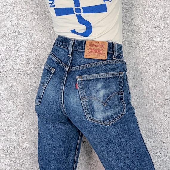 Levi's 505 Vintage Straight Leg Jeans / Size 30