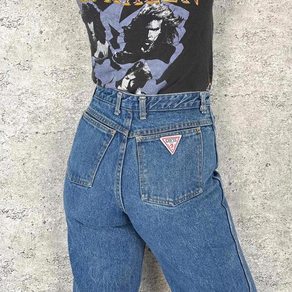 Guess Vintage Straight Leg Jeans / Size 28 29