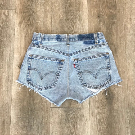 Levi's Vintage Cut Off Jean Shorts / Size 25