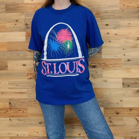 Vintage 80's St. Louis Missouri The Gateway Arch Travel Tee Shirt T-Shirt