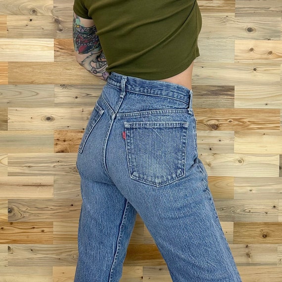 Levi's 501 Vintage Jeans / Size 28