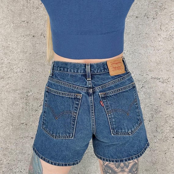 Levi's 955 Vintage Jean Shorts / Size 27 28