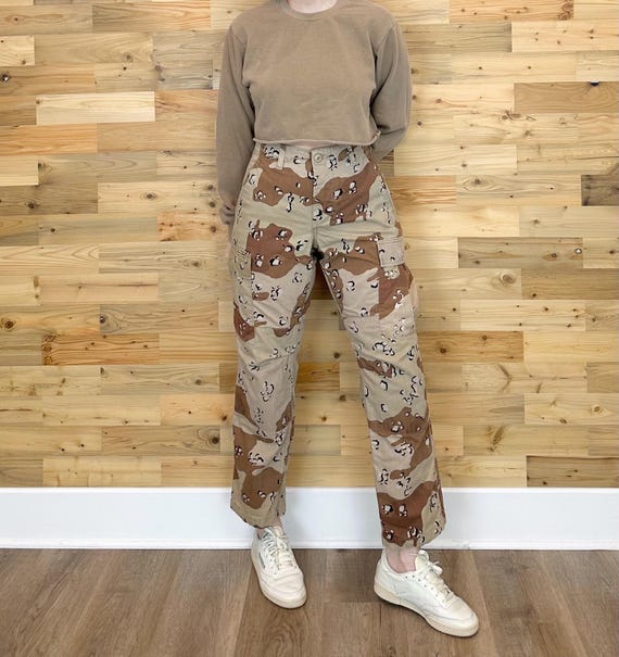 Vintage Army Desert Camouflage Camo Print Utility Cargo Military Fatigues Pants / Size XS Petite