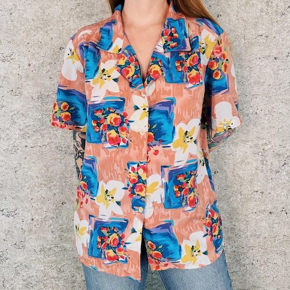 90's Vintage Light Watercolor Floral Print Button Up Blouse Top
