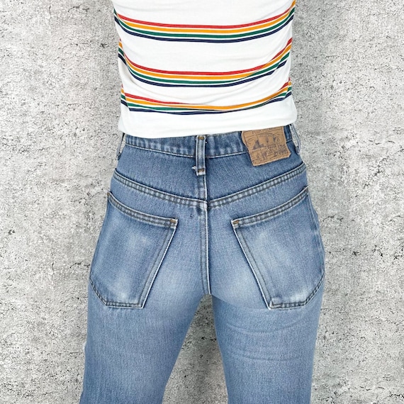 1970's Plain Pockets Vintage Boot Cut Jeans / Size 26