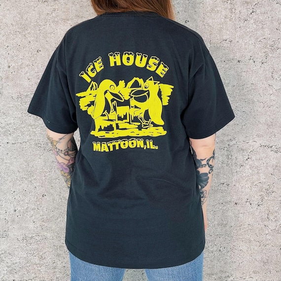 Faded Vintage Ice House Penguins Mattoon Illinois Pocket Tee Shirt T-Shirt
