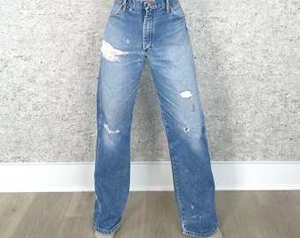 Wrangler Distressed Workwear Vintage Western Jeans / Size 33 34