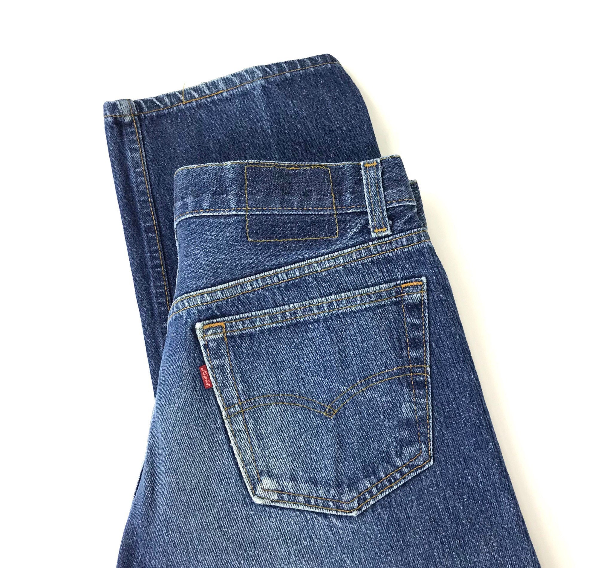 size 30 in levis