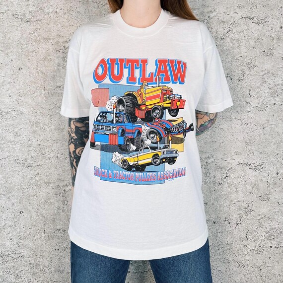 Outlaw Truck and Tractor Pullers Association Vintage Tee Shirt T-Shirt