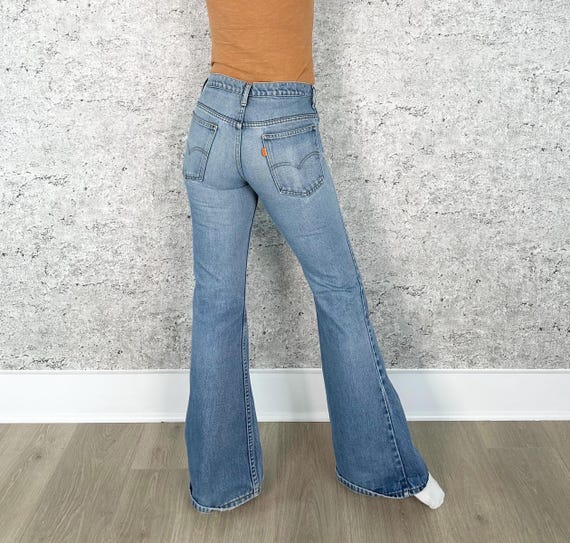 Levi's Orange Tab 1970's Vintage Bell Bottom Jeans / Size 26 27