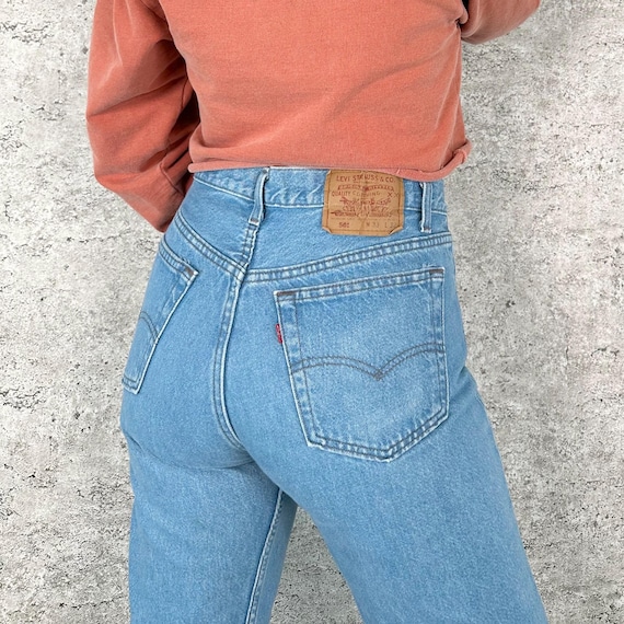 Levi's 501 Vintage Jeans / Size 30