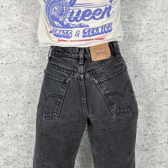 Levi's 550 Student Fit Faded Black Relaxed Vintage Jeans / Size 25