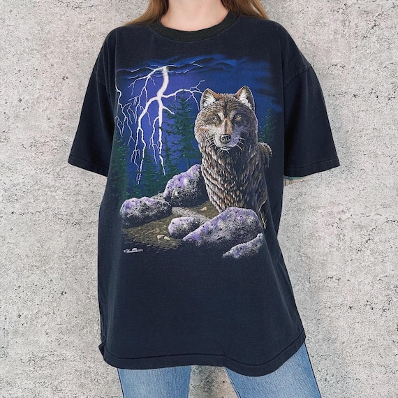 90's Vintage Nature Wolf Tee Shirt T-Shirt