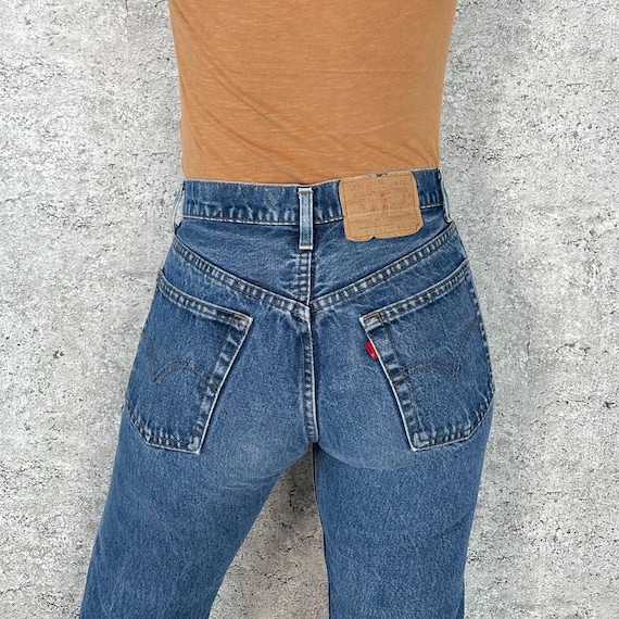 Levi's 505 Vintage Jeans / Size 26 27