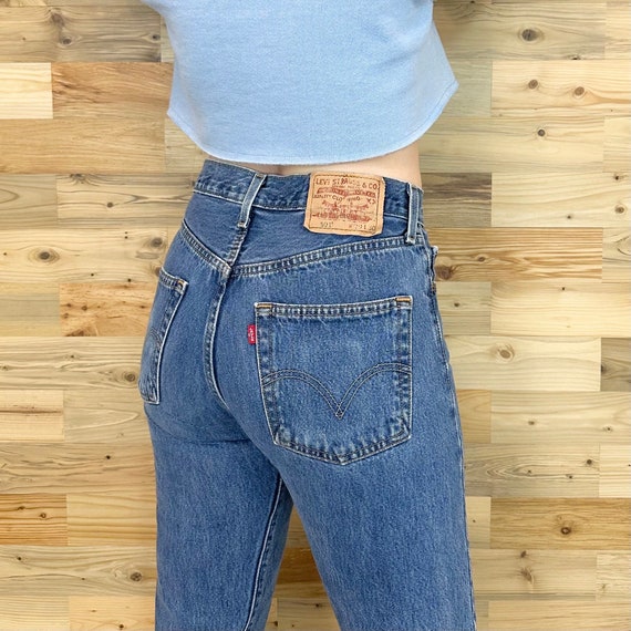 Levi's 501 Vintage Jeans / Size 25 26