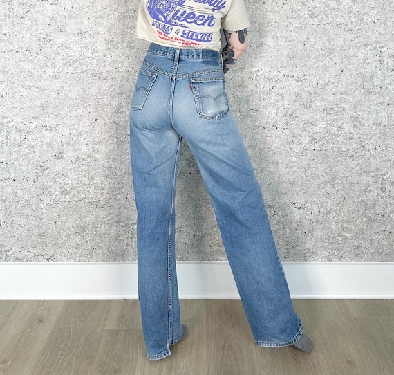 Levi's 501 Vintage Jeans / Size 32 33