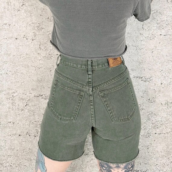 Route 66 Vintage High Rise Cut Off Jean Shorts / Size 24