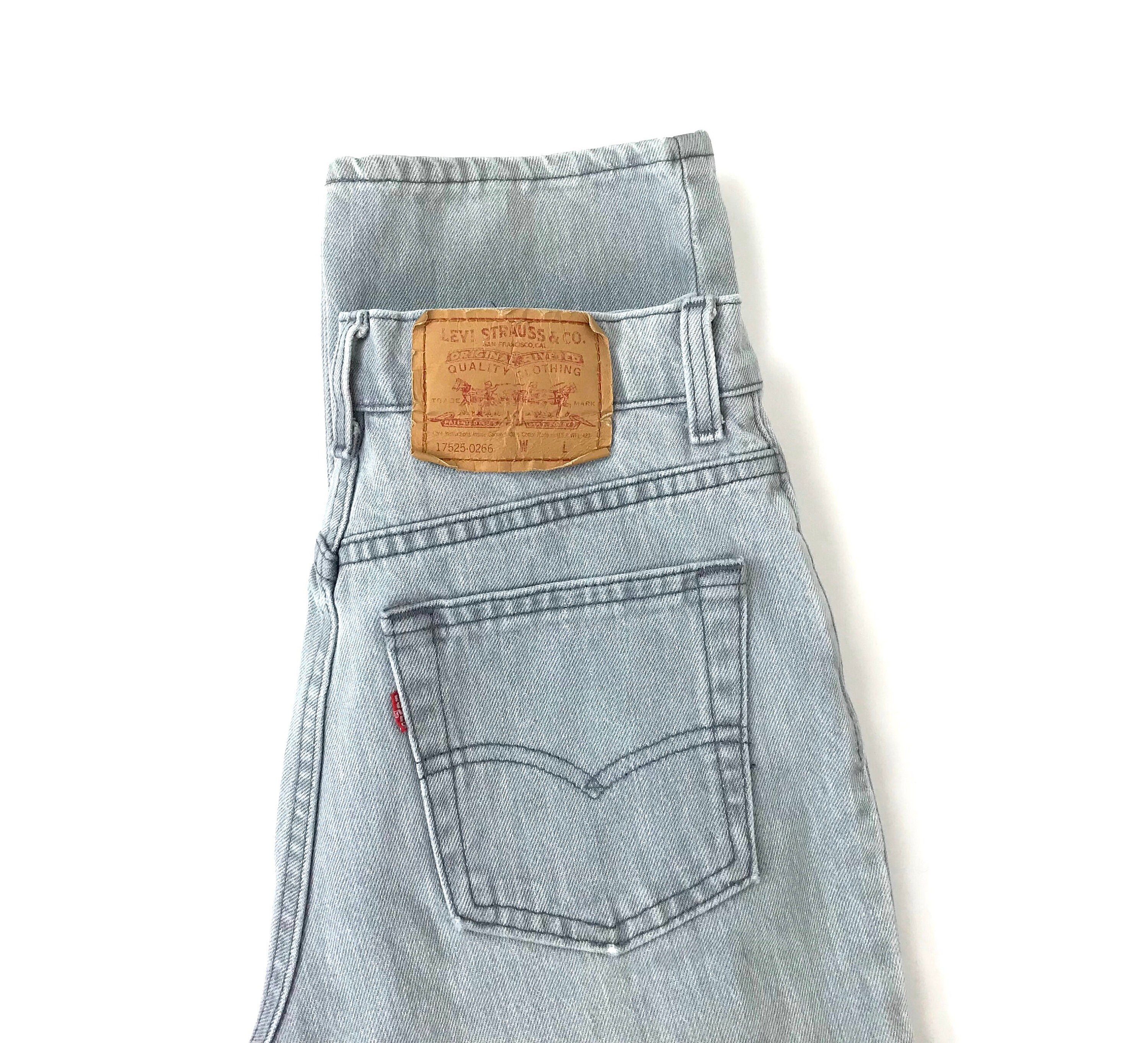 Levi's 525 Grey Jeans / Size 26