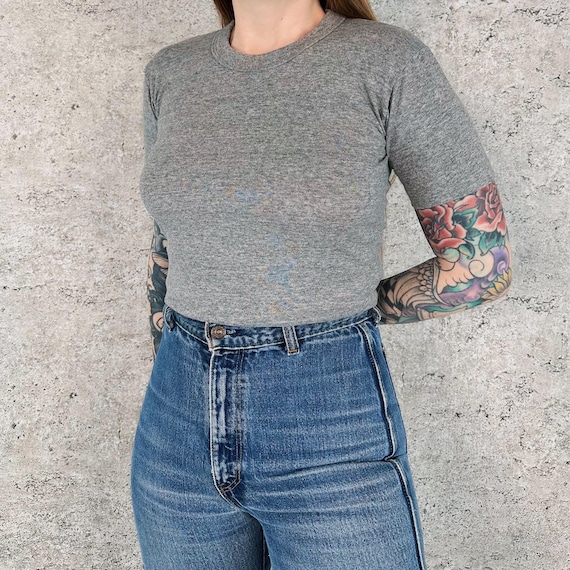Soft 80's Heather Grey Soft Comfy Basic Tee Shirt… - image 2