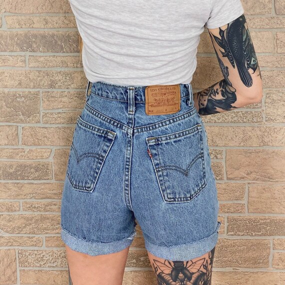 Levi's 512 Vintage Shorts / Size 25