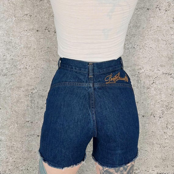 Levi's Vintage Cut Off Jean Shorts / Size 24