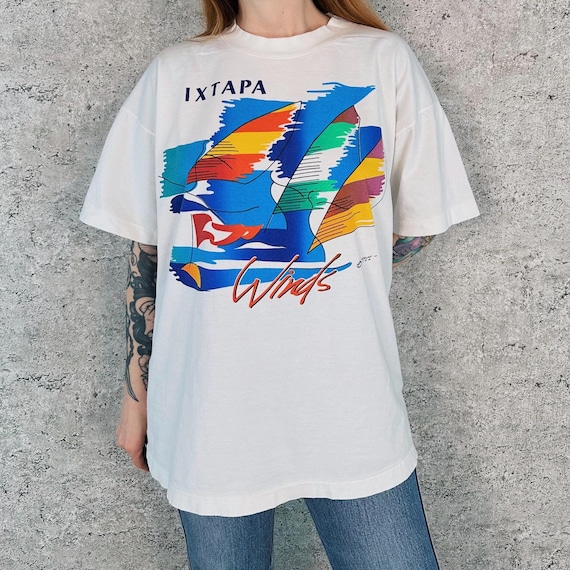 Vintage Ixtapa Mexico Summer Vacation Tee Shirt T-Shirt