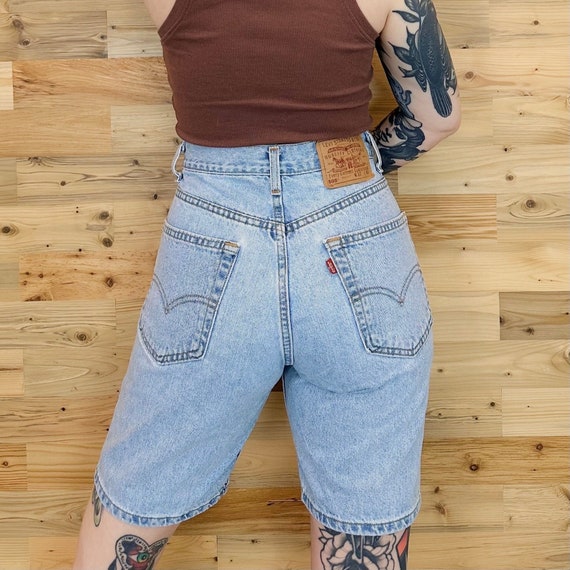 Levi's 505 Vintage Jean Shorts / Size 28 29