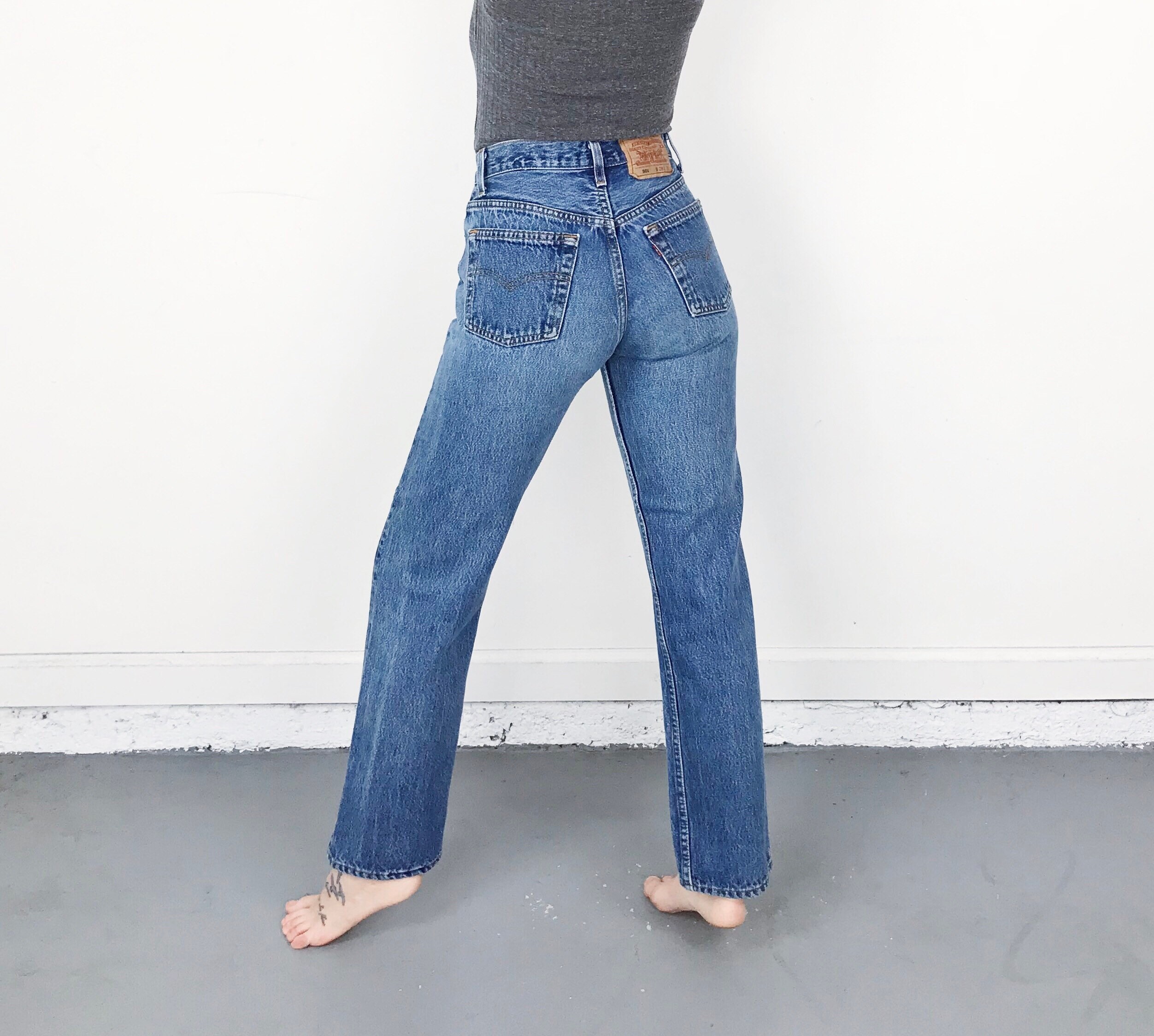 Levi's 501 Vintage Jeans / Size 25