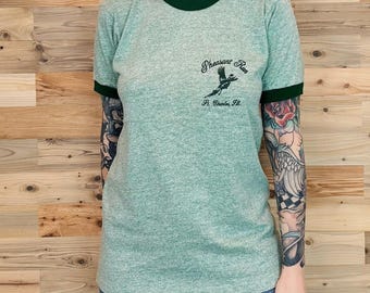 T-shirt vintage des années 70 Pheasant Run St. Charles Illinois Resort Ringer Tee Shirt