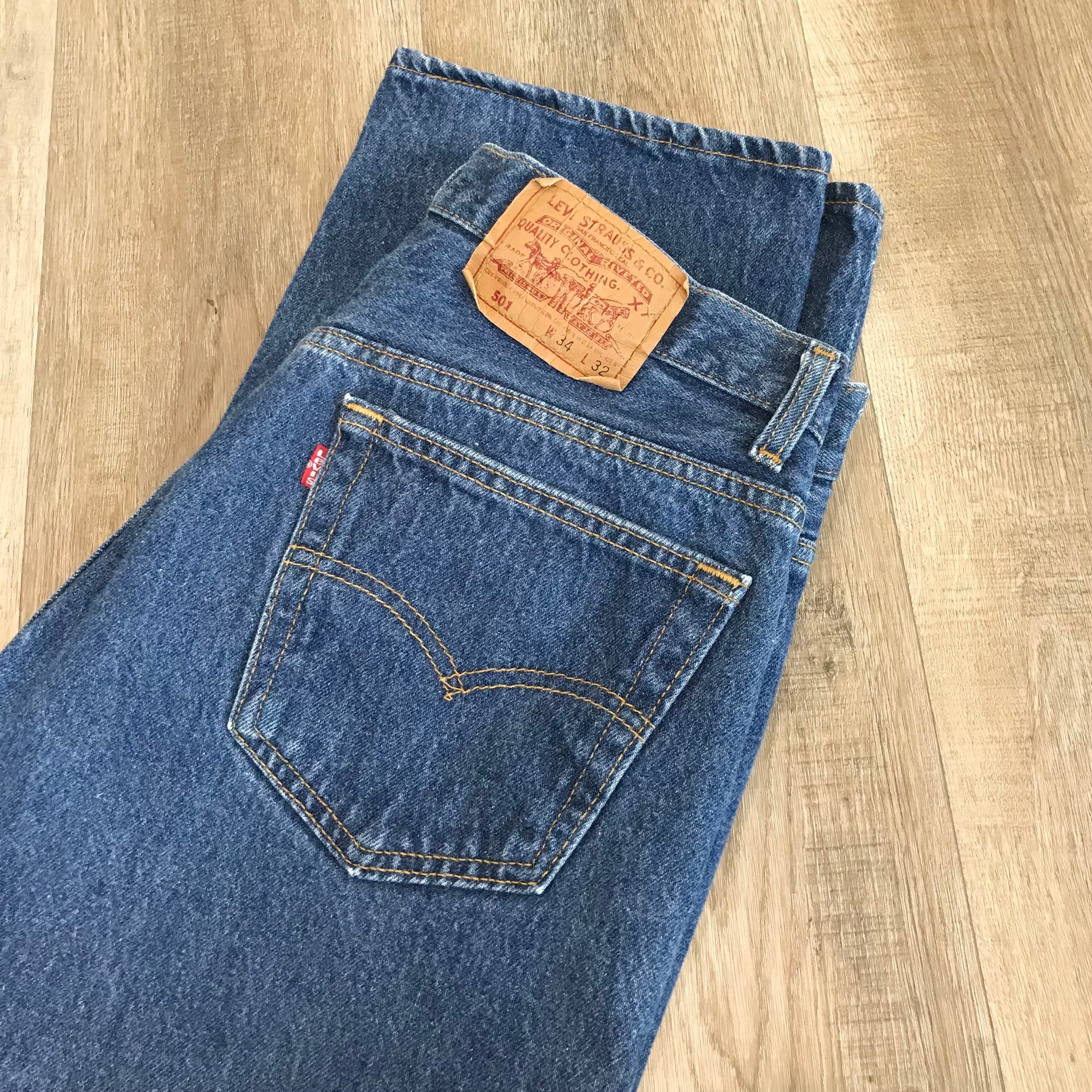 Levi's 501 Vintage Jeans / Size 30 - Etsy Levi's 501 Vintage Jeans / Size 30 - Etsy