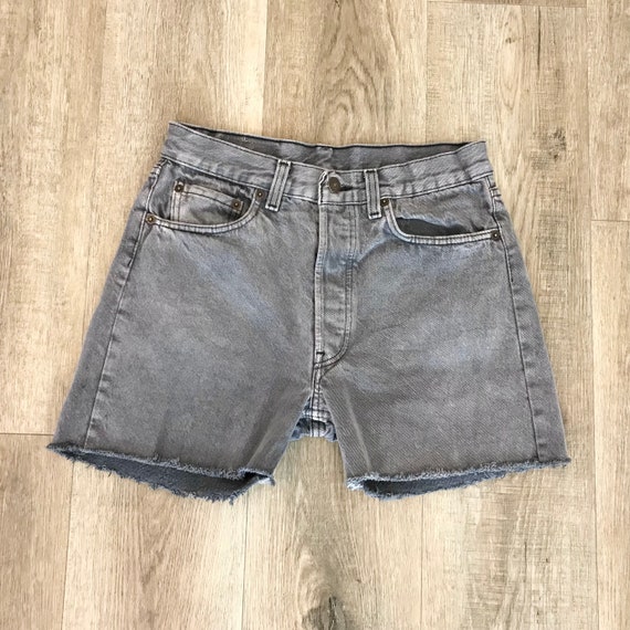 Levi's 501 Vintage Jean Shorts / Size 26 - image 4