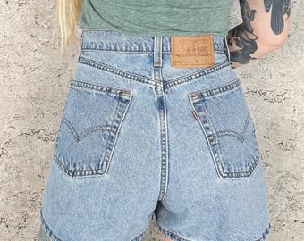 Levi's 561 Vintage Hemmed Jean Shorts / Size 31 32