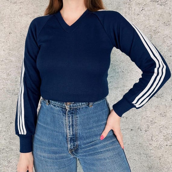 Softest Comfy Vintage V-Neck Striped Navy Blue Pullover Sweatshirt Top