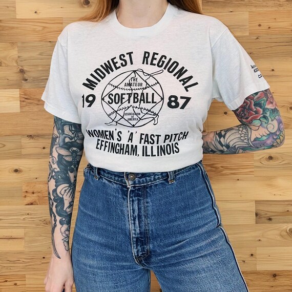 80's Paper Thin Old Worn Softball Fast Pitch 1987 Retro White Tee Shirt T-Shirt
