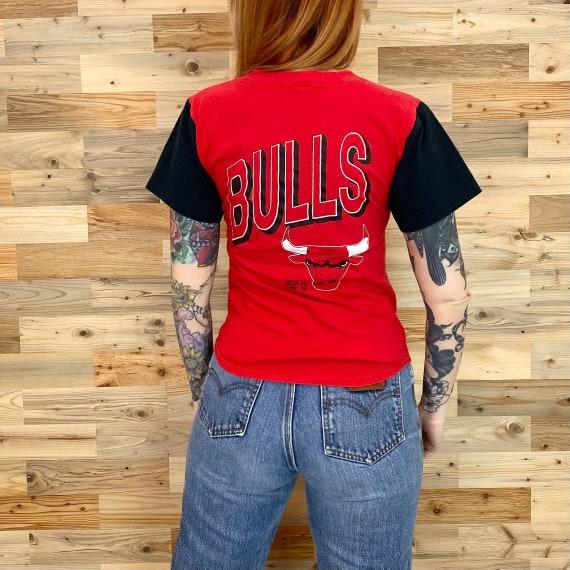 Vintage Chicago Bulls NBA Button Front TShirt Baseball Style Jersey Tee Shirt Top