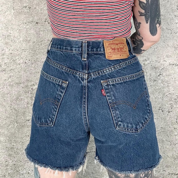 Levi's 505 Vintage Cut Off Jean Shorts / Size 31