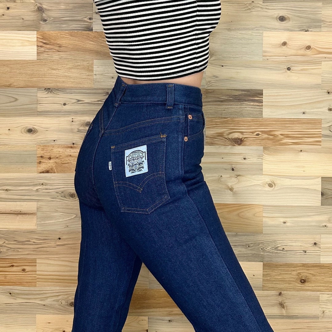 1998 Vintage High Rise Levi's - Large (29)