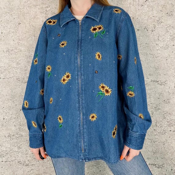 Embroidered Sunflower Vintage Zip Up Denim Jacket