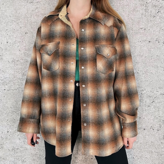 Pendleton 1970's Vintage Wool Plaid Flannel Pearl Snap Shirt Top