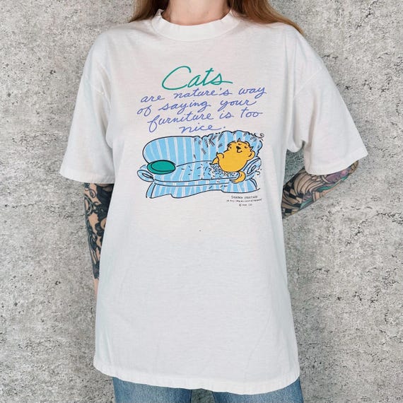 Funny Vintage Cat Graphic Tee Shirt T-Shirt