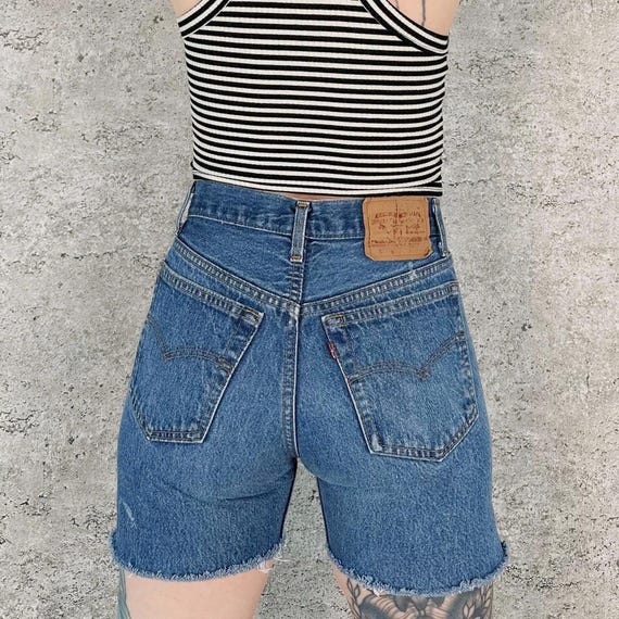 Levi's 501 Vintage Cut Off Jean Shorts / Size 26