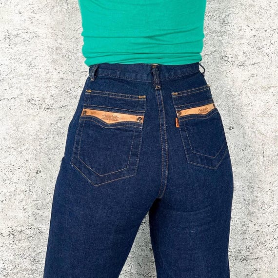 70's Levi's Orange Tab High Rise Vintage Jeans / Size 25