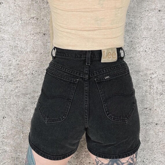 Lee Black Denim Vintage High Rise Jean Shorts / Size 26